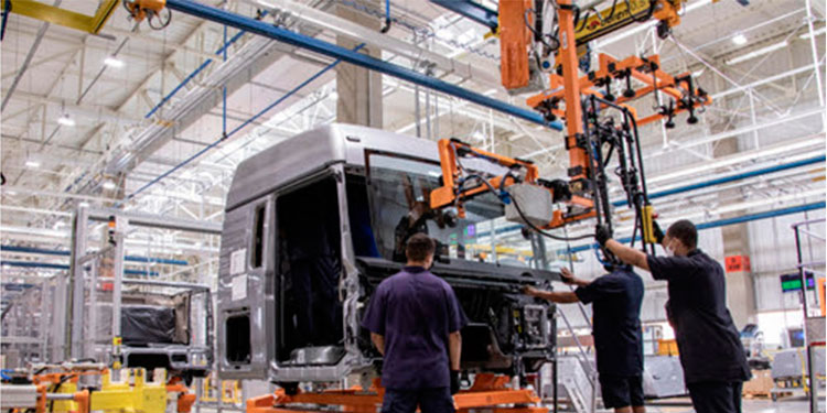 A SEMAN desenvolve equipamento para o caminhão o novo Meteor, fabricado pela Volks Man – Resende (RJ)